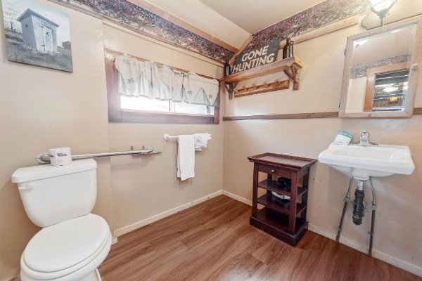 Black Forest Lodge image 11