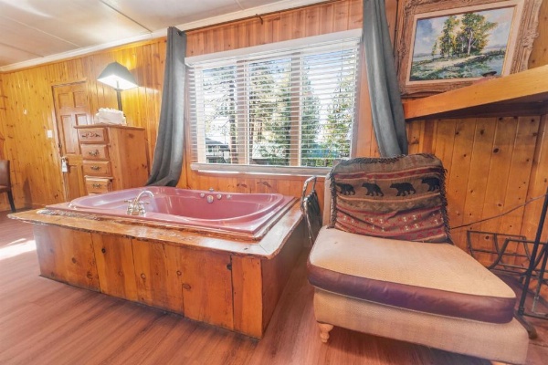 Black Forest Lodge image 19