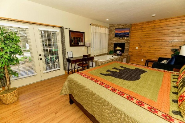 Black Forest Lodge image 24